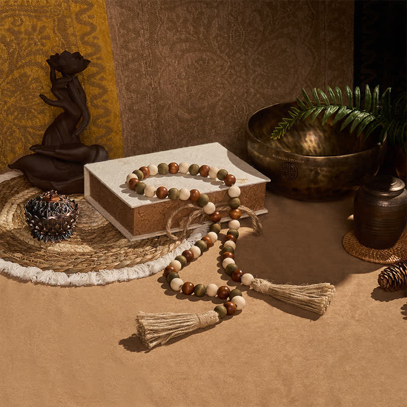 Buddha Stones Ghirlanda di nappe con perline di legno a strati in stile rustico, decorazione per uno stile di vita consapevole. - image 1