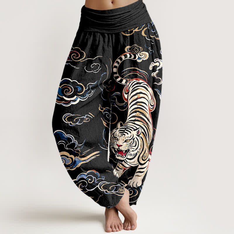 Buddha Stones Pantaloni harem da donna in cotone con motivo tigre orientale e nuvola portafortuna, con elastico in vita. - Nero - US16, UK/AU20, EU48 (3XL) - image 0