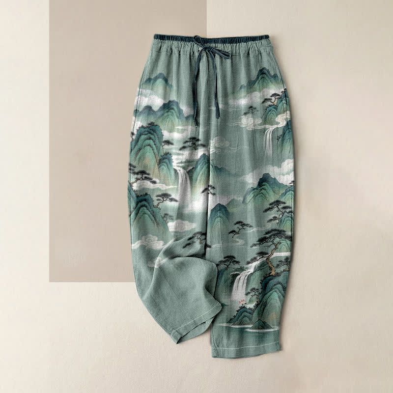 Buddha Stones Pantaloni da donna in puro cotone con elastico in vita e tasche, fantasia paesaggio montano con pini. - Acquamarina media - US16, UK/AU20, EU48 (3XL) - image 0