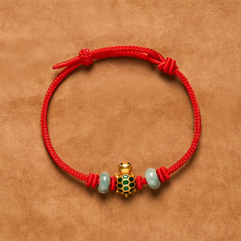 Buddha Stones Braccialetto portafortuna con cordino rosso e tartaruga di rame e giada, benedizione della tartaruga di rame. - Cordino rosso tradizionale - 6,3–7,1 pollici (16-18 cm) - image 0