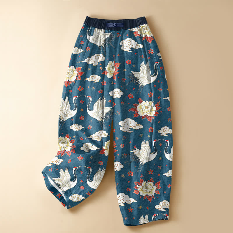 Buddha Stones Pantaloni harem da donna in puro cotone, modello classico con motivo gru e peonia, bottoni a rana e vita elasticizzata con tasche. - SteelBlue - US16, UK/AU20, EU48 (3XL) - image 0