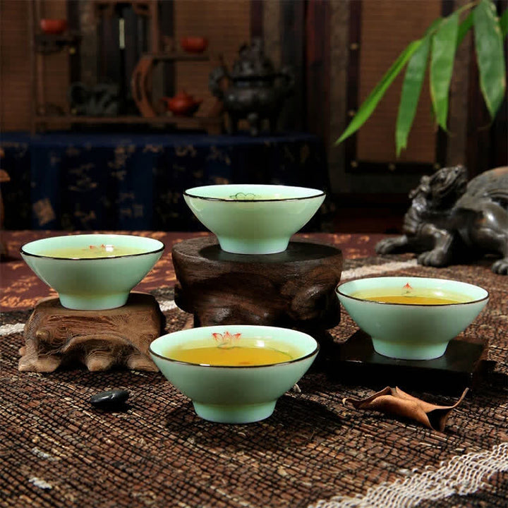 Buddha Stones Tazza da tè Douli in ceramica celadon dipinta a mano con motivo loto e carpa koi. - image 12