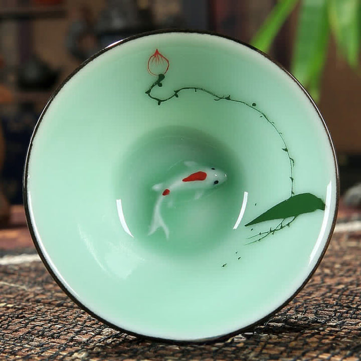 Buddha Stones Tazza da tè Douli in ceramica celadon dipinta a mano con motivo loto e carpa koi. - Un Loto - image 7