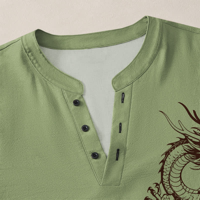 Buddha Stones Camicia da uomo a maniche lunghe con scollo a V e bottoni, in cotone con motivo drago orientale. - image 11