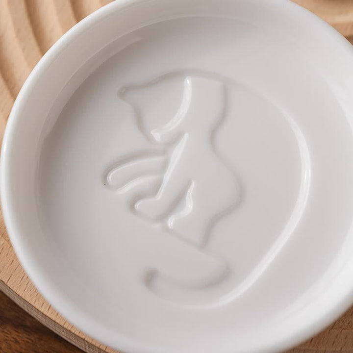 Buddha Stones Elegante piattino rotondo in ceramica bianca con silhouette di gatto. - image 9