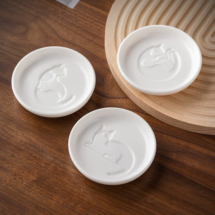 Buddha Stones Elegante piattino rotondo in ceramica bianca con silhouette di gatto. - image 12