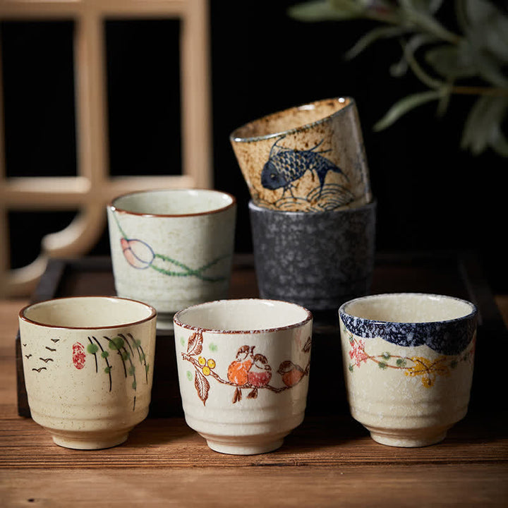 Buddha Stones Tazza da tè in ceramica Purity da 150 ml con decorazione dipinta a mano a forma di fiore di loto, uccello, carpa koi e salice. - image 0