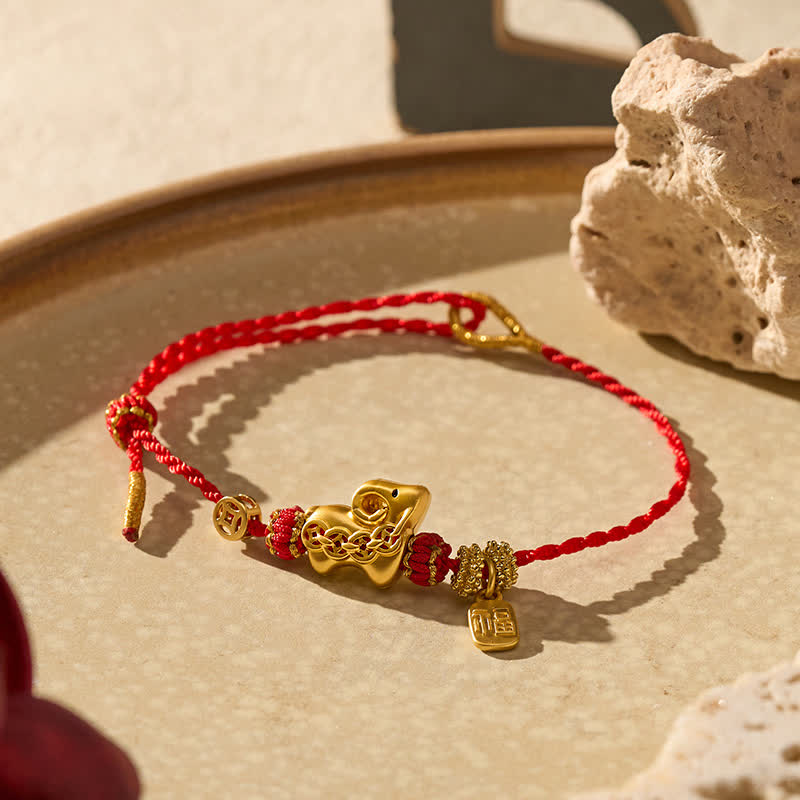 Buddha Stones Braccialetto con ciondolo a forma di capra intrecciato a mano e cordino rosso, simbolo di forza e resistenza. - image 1