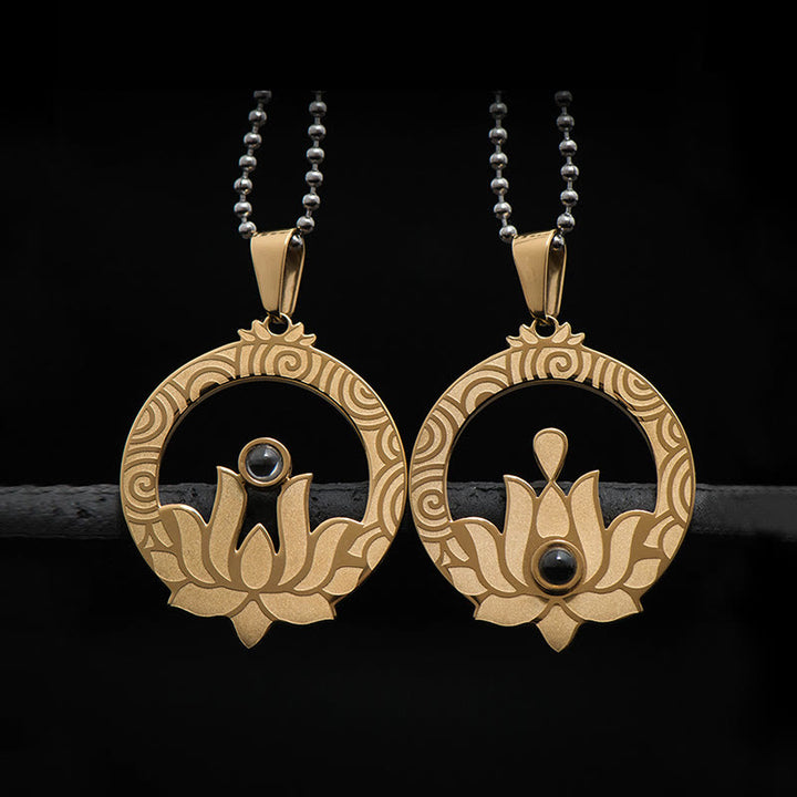 Collana con ciondolo in acciaio al titanio e pietre Buddha Stones , proiezione dell'illuminazione, Shurangama Mantra