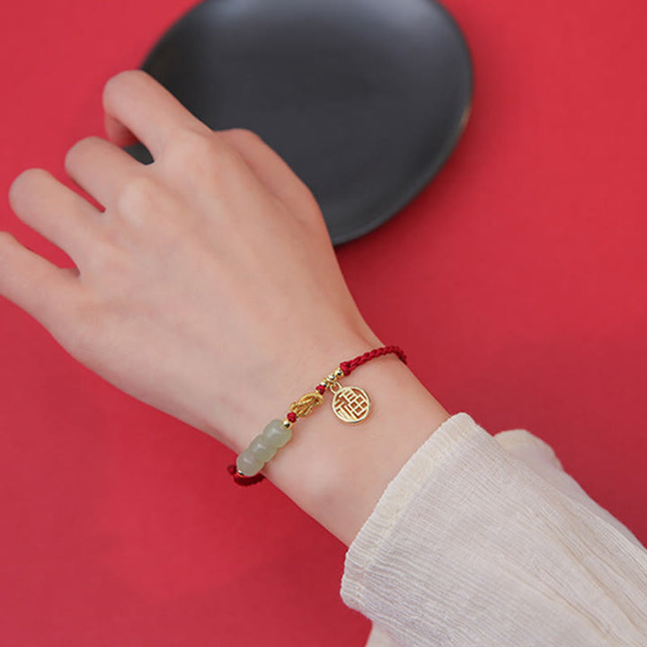 Braccialetto con corda rossa con ciondolo a forma di carattere Fu, con perline di giada lavorate a mano Buddha Stones