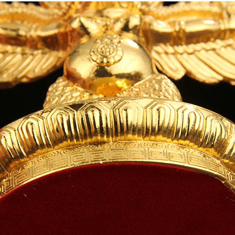 Decorazione per la casa in lega di protezione per uccelli Garuda in oro tibetano