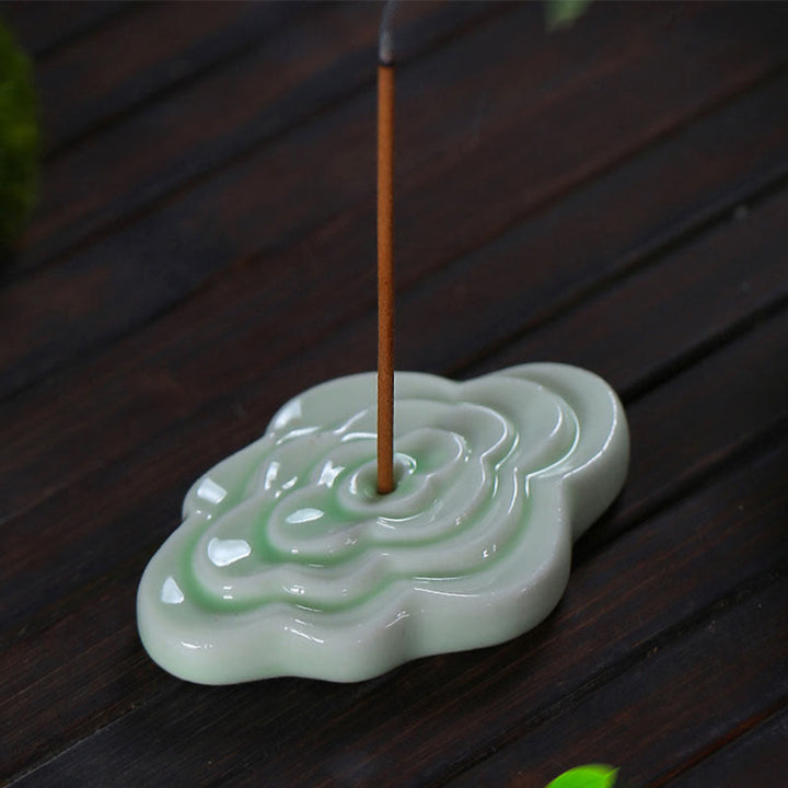 Buddha Stones Mini Nuvole di Buon Auspicio Design Bastoncino di Guarigione Ceramica Piccolo Bruciatore di Incenso Decorazione