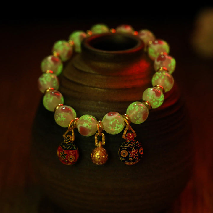 Buddha Stones Oro Deglutizione Bestia Famiglia Ciondolo Luminoso Rosa Cuore Amore Fluorescente Liuli Perline di Vetro Braccialetto Benedizioni