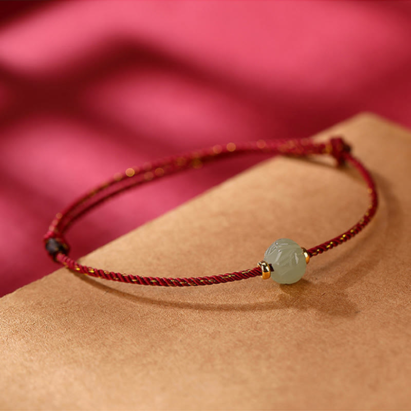 Bracciale Buddha Stones in argento sterling 925 placcato oro con giada Hetian e loto portafortuna in corda rossa