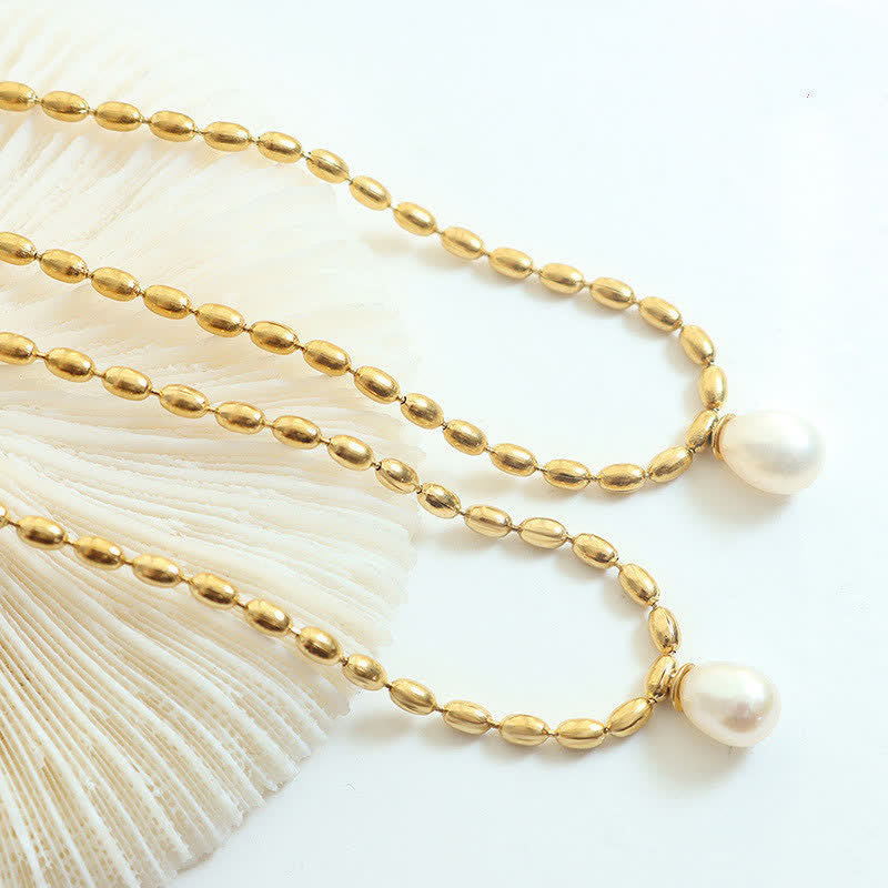 Collana con ciondolo di perle e perle della pace