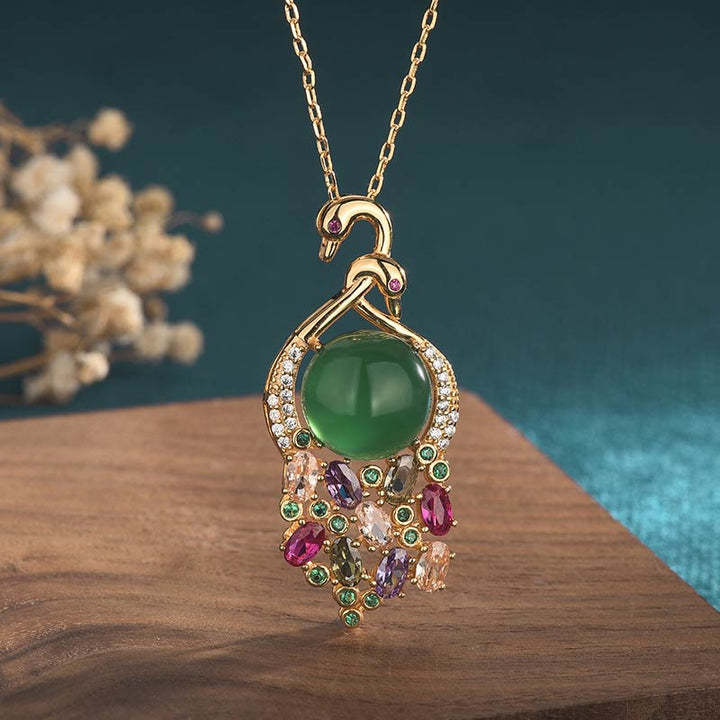 Collana con ciondolo a catena in giada ciano Buddha Stones