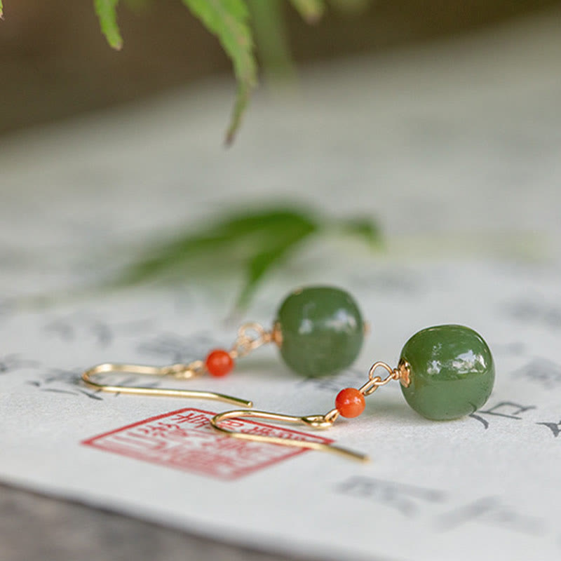 Orecchini pendenti con ciondolo a forma di goccia Buddha Stones in argento sterling 925 placcato oro 14K, giada di Hetian, agata rossa e portafortuna
