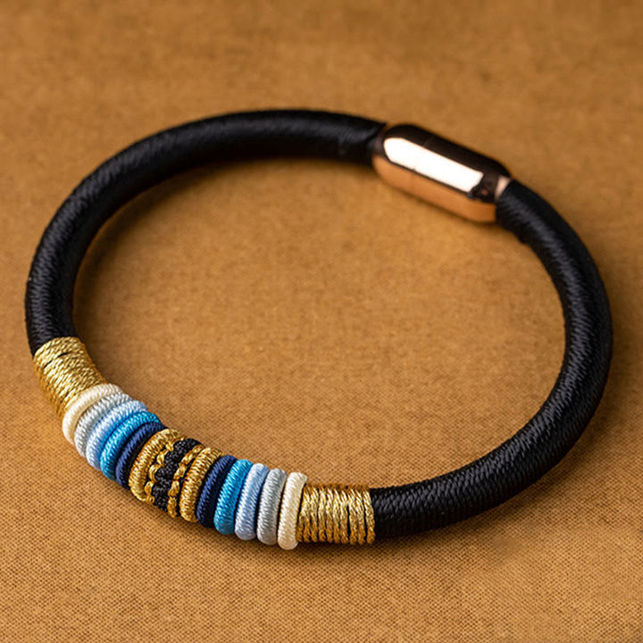 Braccialetto intrecciato con fibbia magnetica e protezione del nodo King Kong fatto a mano tibetano Buddha Stones