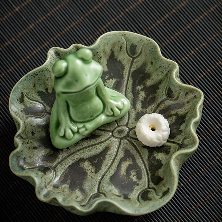 Buddha Stones Foglia Meditazione Rana Modello Guarigione Ceramica Bruciatore Incenso Decorazione