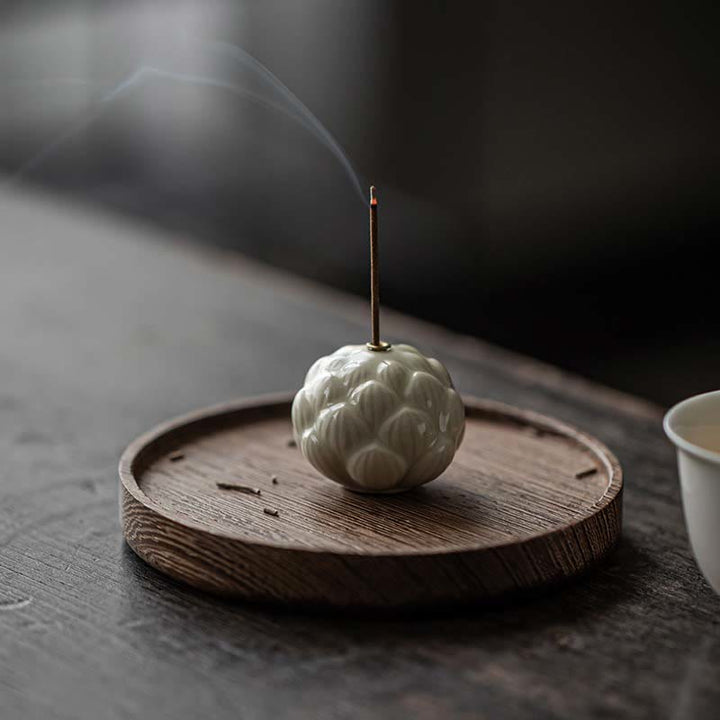 Buddha Stones Mini Fiore di Loto Meditazione Bastoncino di Ceramica Piccolo Bruciatore di Incenso Decorazione