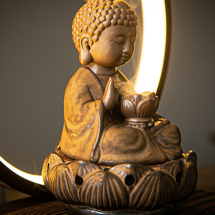 Buddha Stones Buddha Lotus Fontana di fumo a riflusso Bruciatore di incenso di benedizione in ceramica con decorazione luminosa