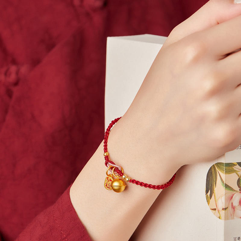 Braccialetto in corda rossa con ciondolo a forma di carattere Fu fatto a mano con Buddha Stones e campanella della fortuna e della felicità