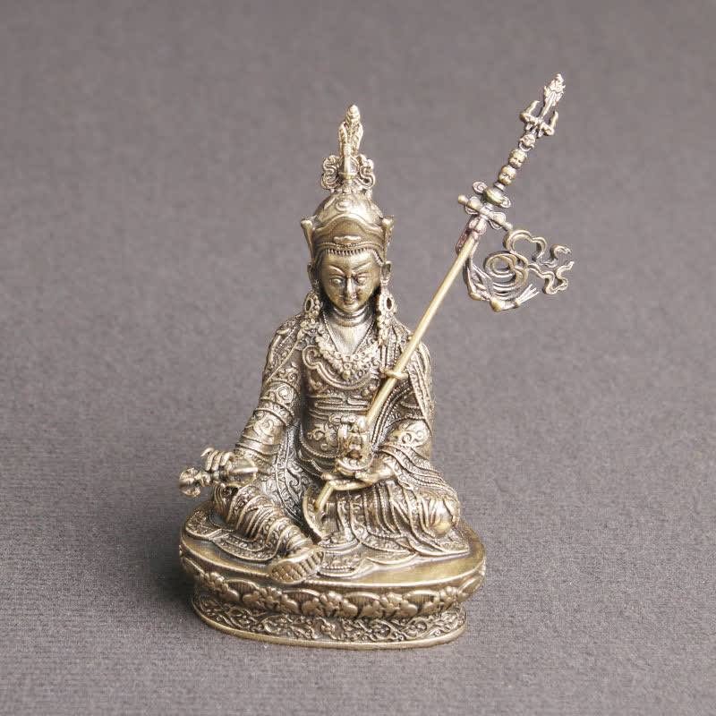Statua del Buddha Padmasambhava, decorazione del tempio, ornamento della serenità in rame