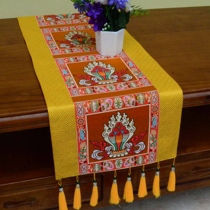 Buddha Stones Tappetino per l'altare della preghiera Man-Bcu Kalachakra Nodo infinito Vajra Simboli tibetani di buon auspicio Nappe Runner da tavolo