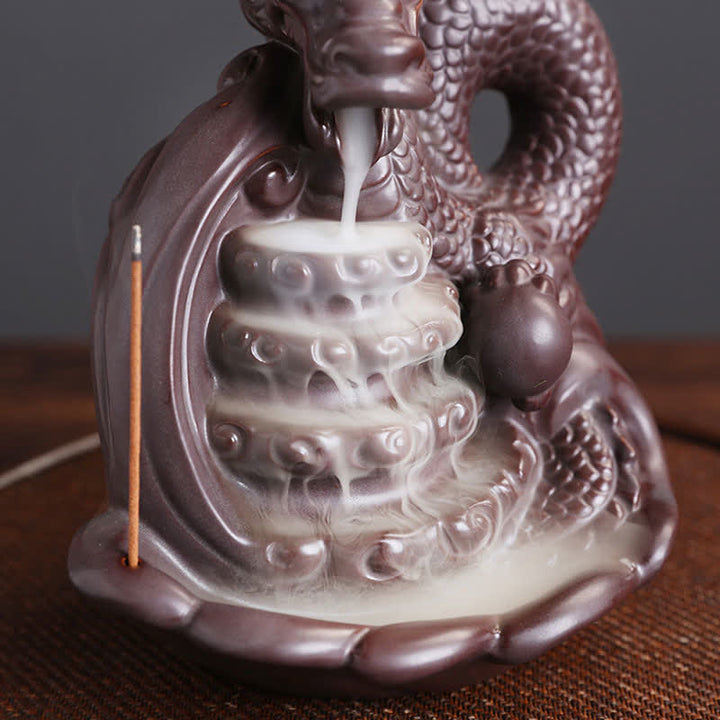 Decorazione bruciatore di incenso in ceramica con motivo a drago