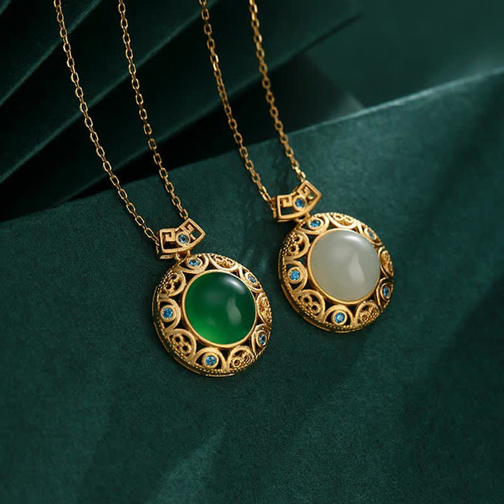 Collana con ciondolo in argento sterling 925, calcedonio verde, giada bianca Hetian Strength