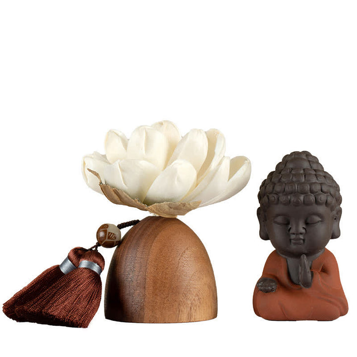 Decorazione di cura calma con fiore di Buddha in legno di pesca nera