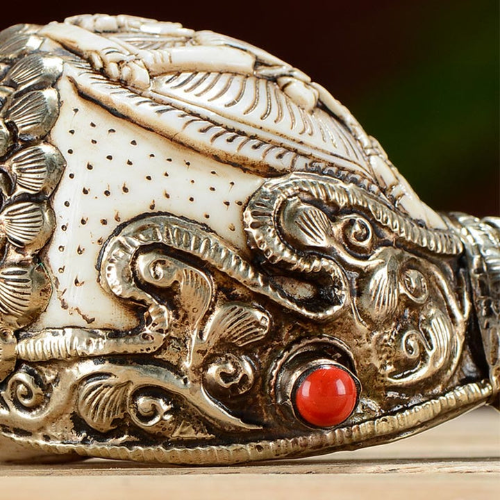 Decorazione positiva della ricchezza della conchiglia del Buddha Shankha incisa a mano tibetana - image 5