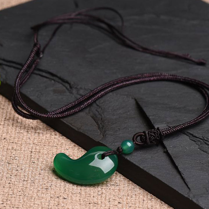 Collana con motivo lunare in agata rossa e agata verde, motivo con luna, calma e sicurezza - image 10