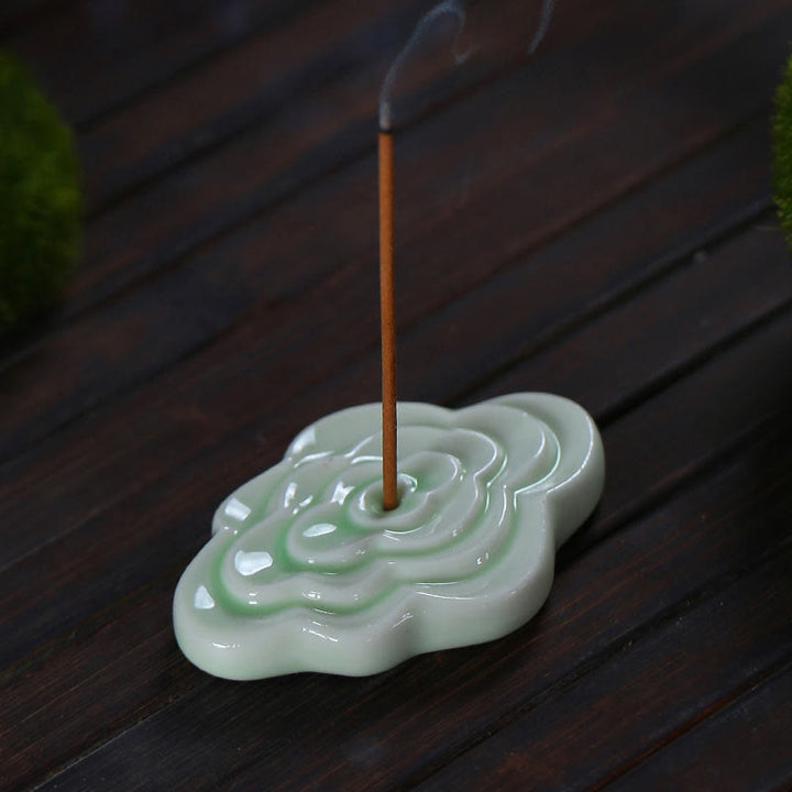 Buddha Stones Mini Nuvole di Buon Auspicio Design Bastoncino di Guarigione Ceramica Piccolo Bruciatore di Incenso Decorazione