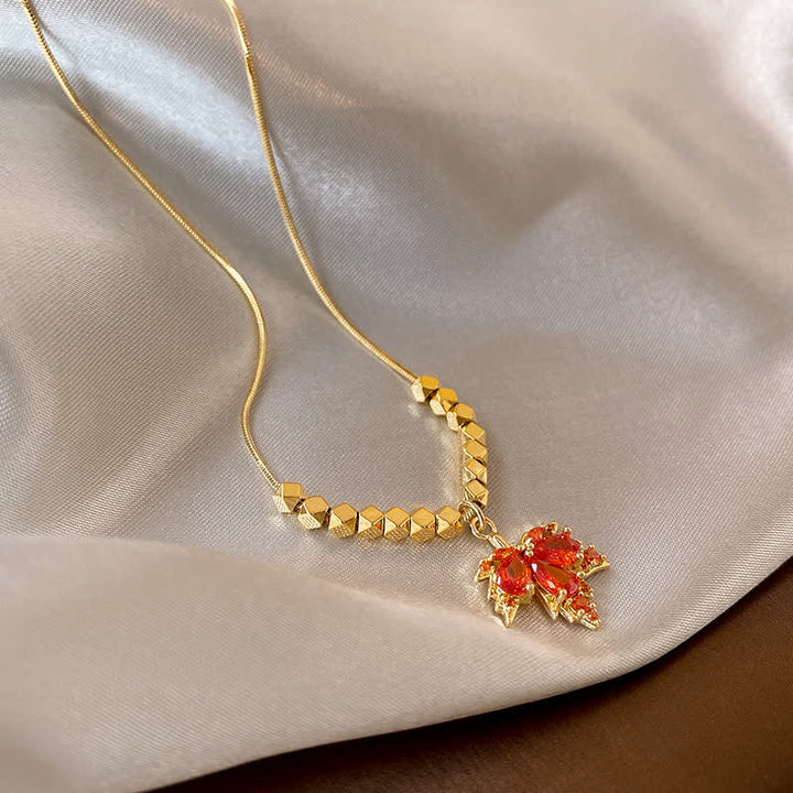 Collana con ciondolo, anello e orecchini con foglia d'acero e zircone, portafortuna , Buddha Stones