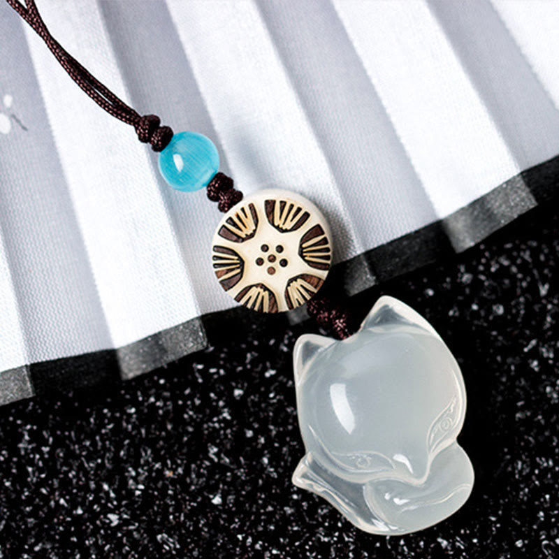 Decorazione da appendere al telefono in calcedonio naturale Fox Harmony