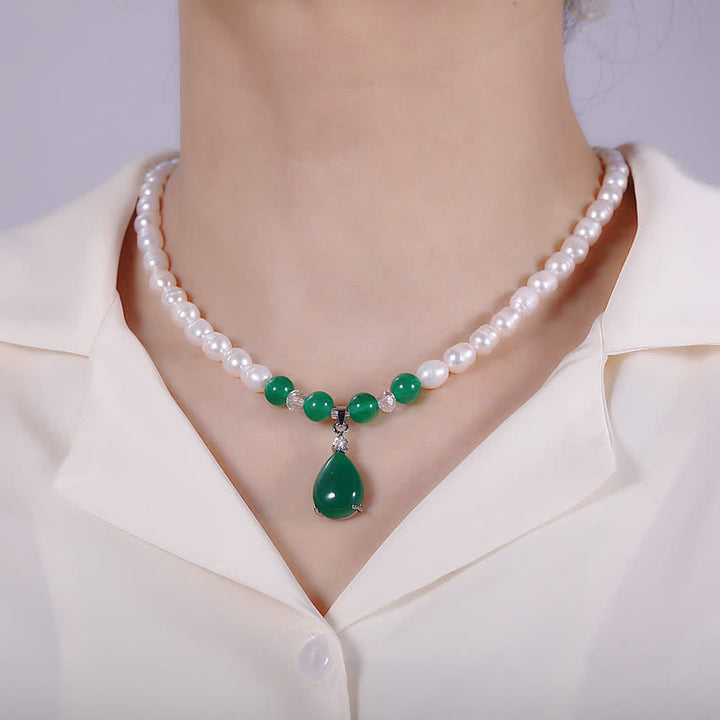 Collana con ciondolo a forma di goccia d'acqua e perla, calma e pace