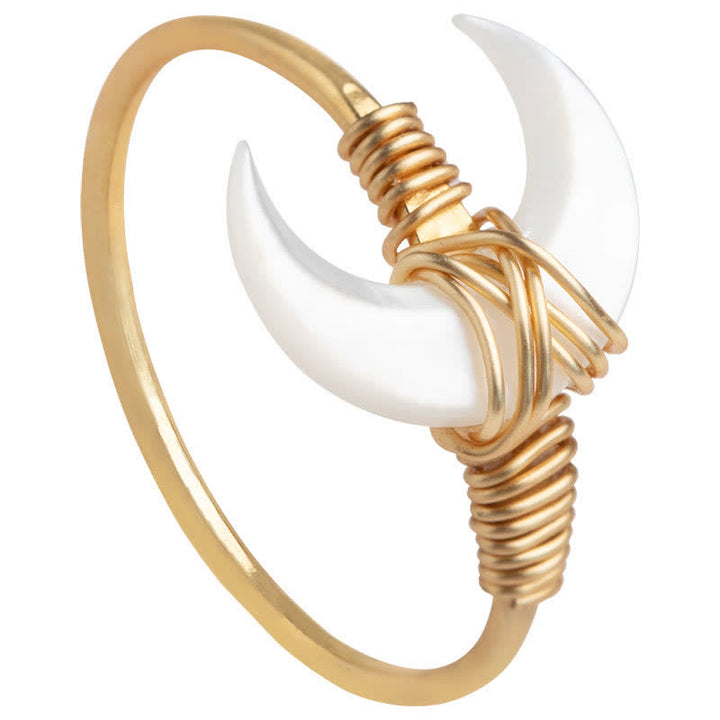 Buddha Stones Anello portafortuna con pietra di tridacna naturale e luna in oro 14 carati - image 11
