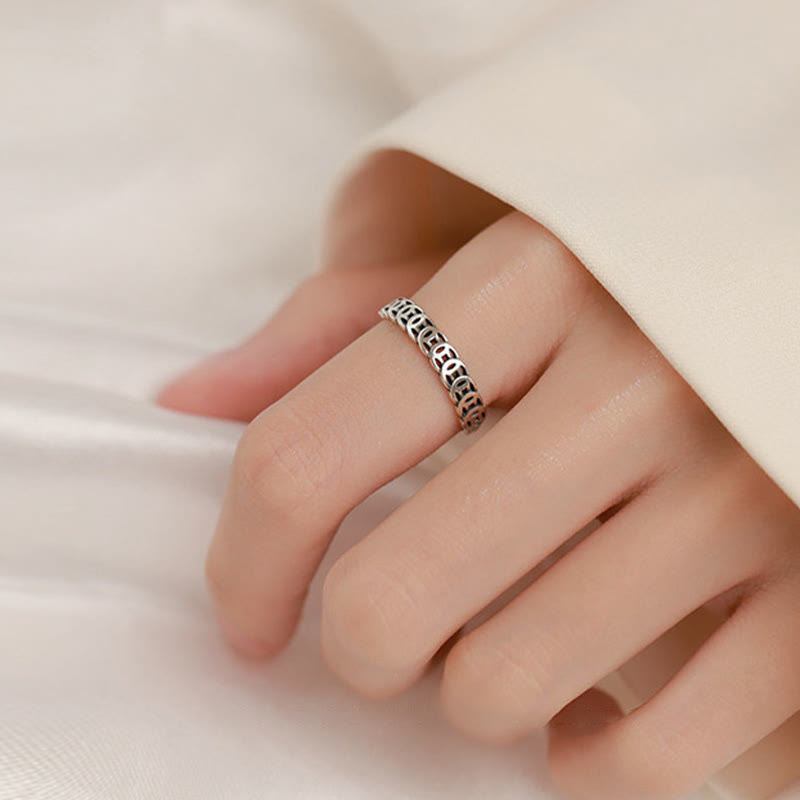 Anello regolabile portafortuna con design moneta in rame vintage