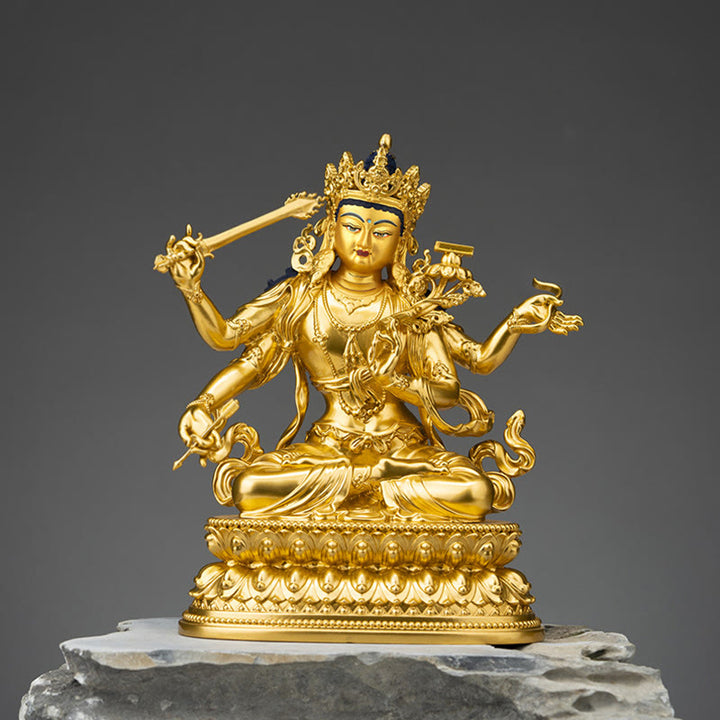 Statua in rame della compassione e serenità del Bodhisattva Manjusri a quattro braccia, statuetta in oro, decorazione per la casa