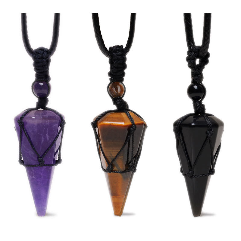 Collana con ciondolo a punta in pietra naturale Buddha Stones