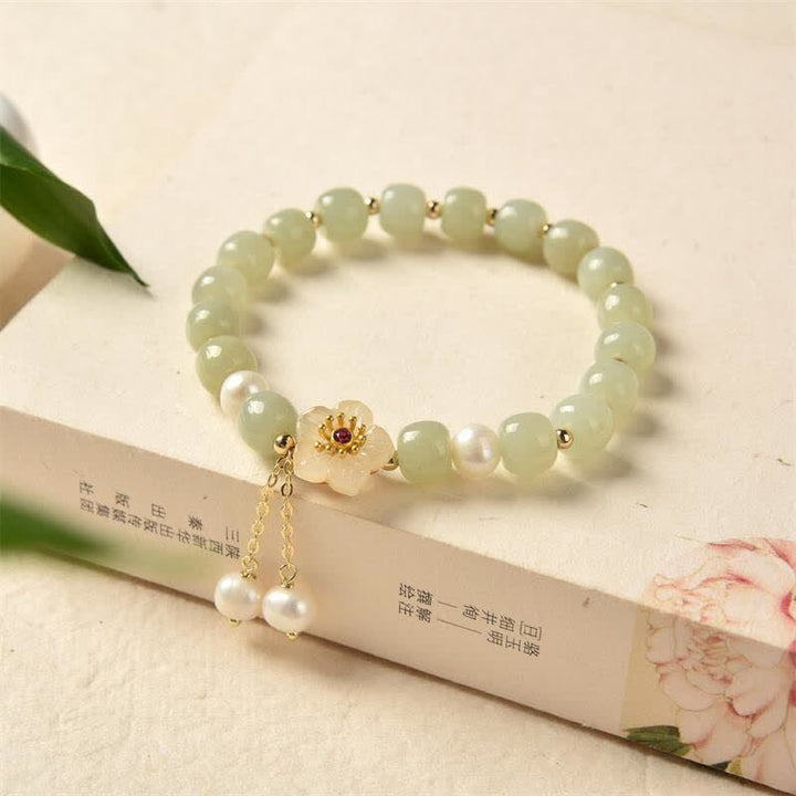 Braccialetto di abbondanza di felicità con perle e fiori di giada di Hetian