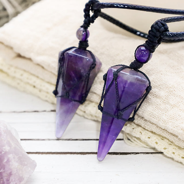 Collana con ciondolo a punta in pietra naturale Buddha Stones