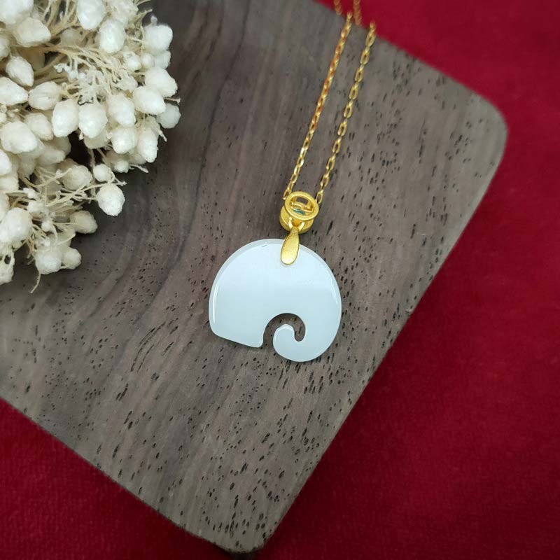 Collana con ciondolo portafortuna in giada bianca con Buddha Stones e elefante