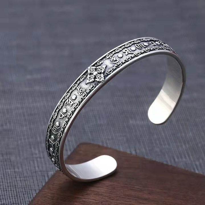 Bracciale rigido con Buddha Stones in argento sterling 925 Om Mani Padme Hum con doppio Dorje inciso e saggezza