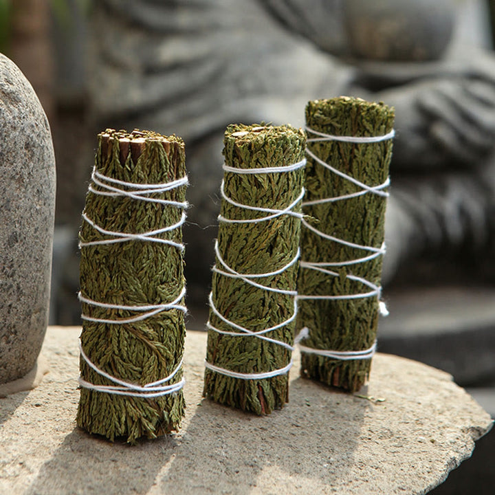 Buddha Stones Cedar Smudge Stick per la pulizia della casa Incenso Meditazione e rituali Bastoncini di cedro Bacchette di incenso