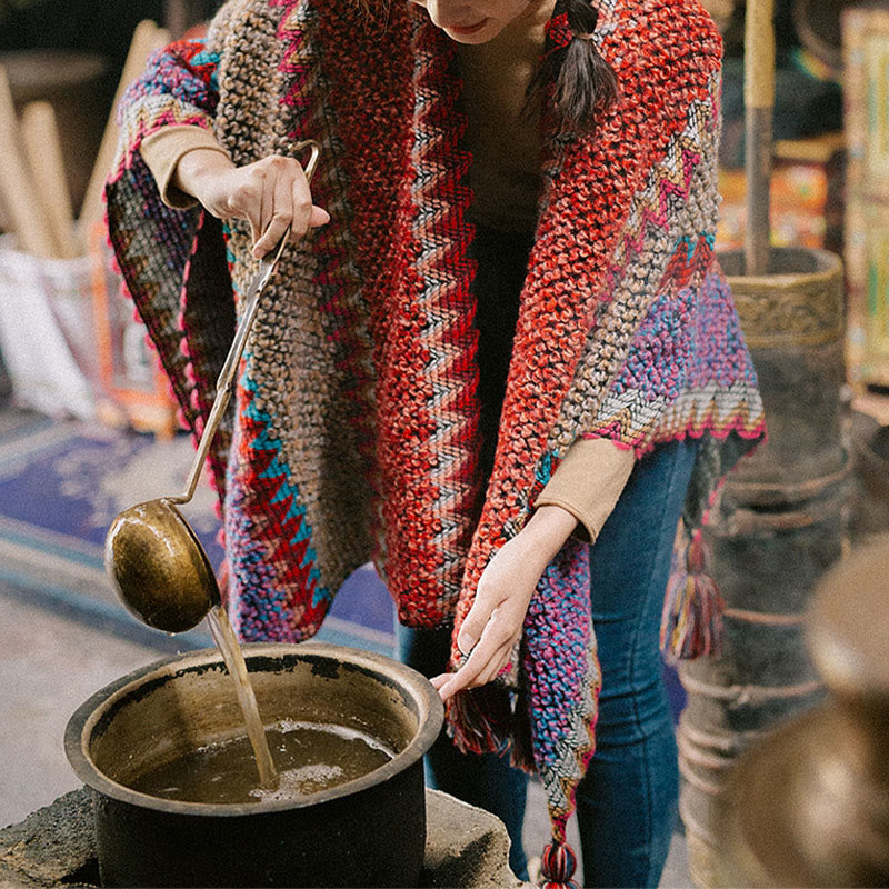 Scialle tibetano lavorato a maglia con Buddha Stones, mantello caldo, sciarpa tibetana con nappe