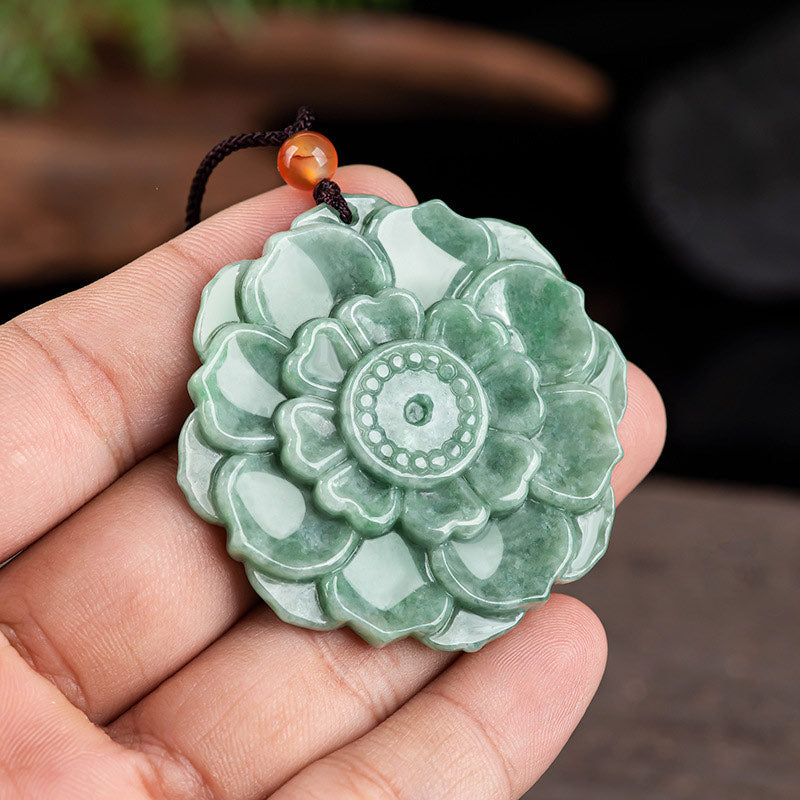 Collana con ciondolo in giada con motivo a loto Buddha Stones, motivo a loto, fortuna e prosperità