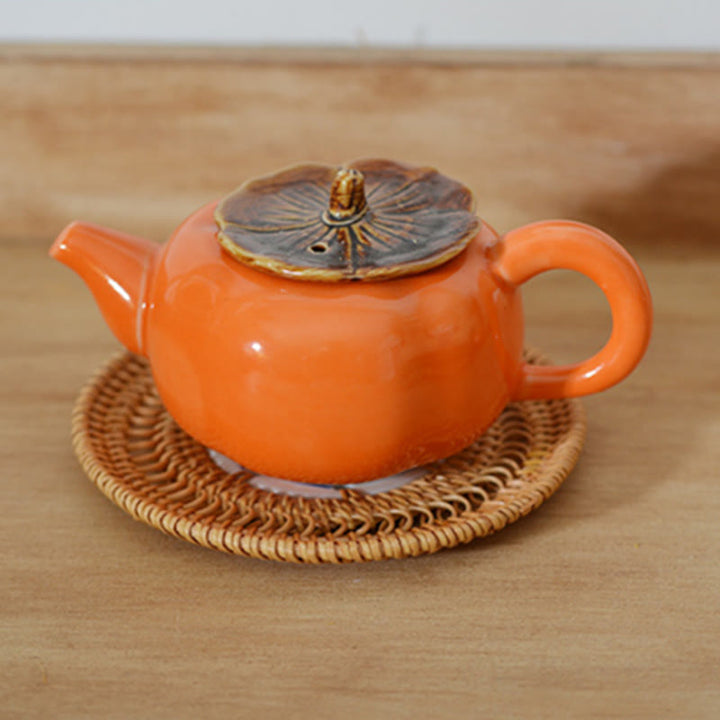Sottobicchiere per tazza da tè in rattan con motivo floreale in ceramica