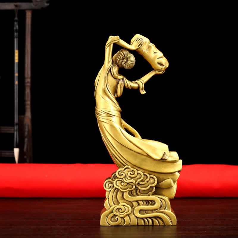 Decorazione della statua in rame del Bodhisattva Nuwa che ripara il cielo